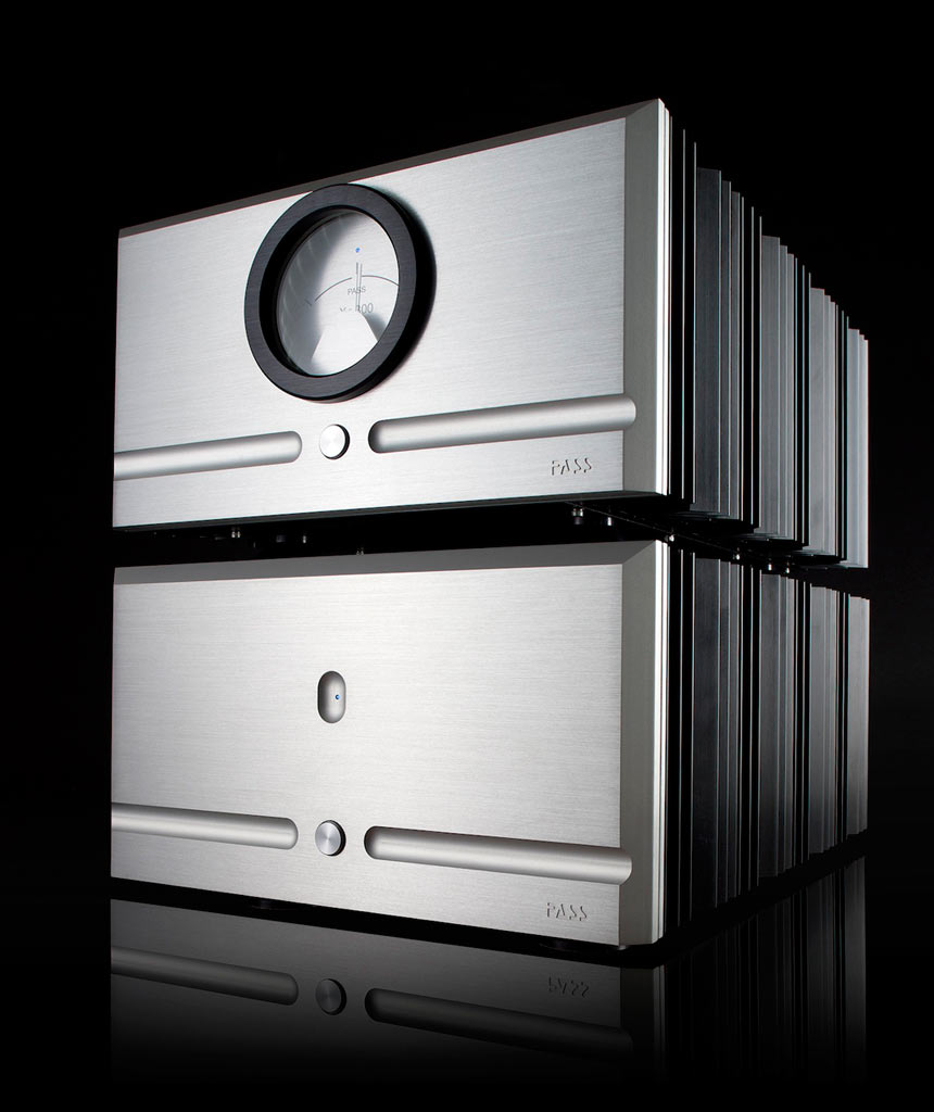 Pass Labs flagship Xs-300 and Xs-150 amplifiers