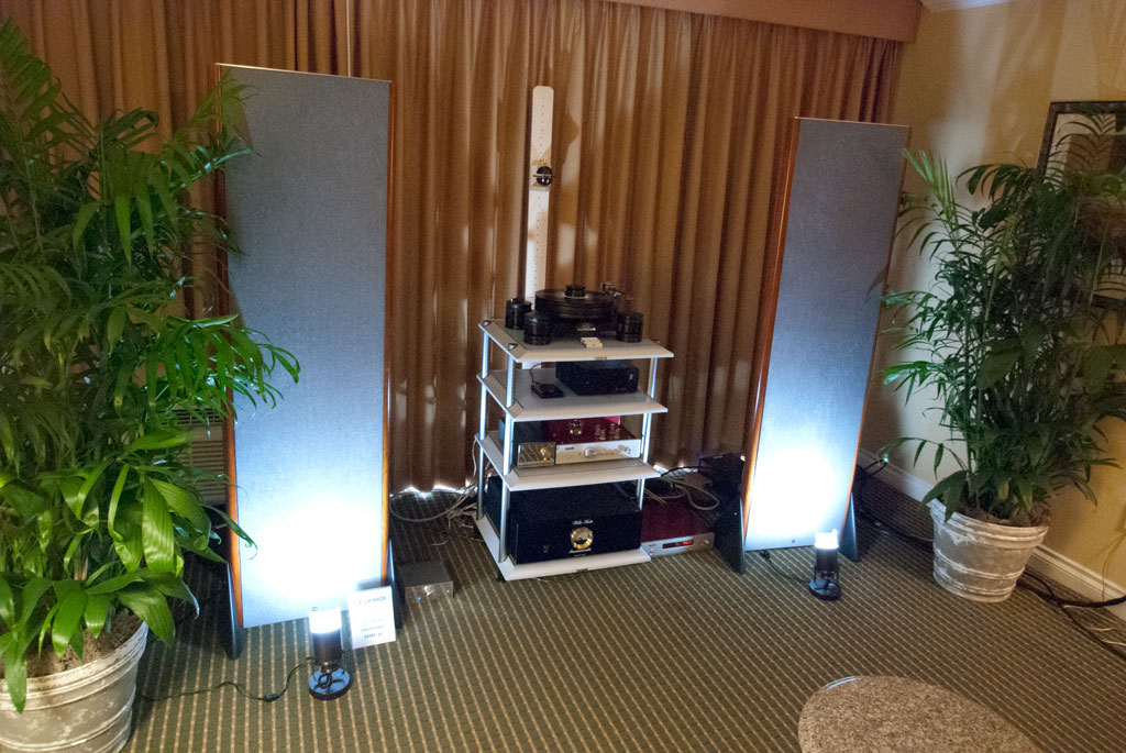 Affordable Audiophile and King Sound Price III speakers