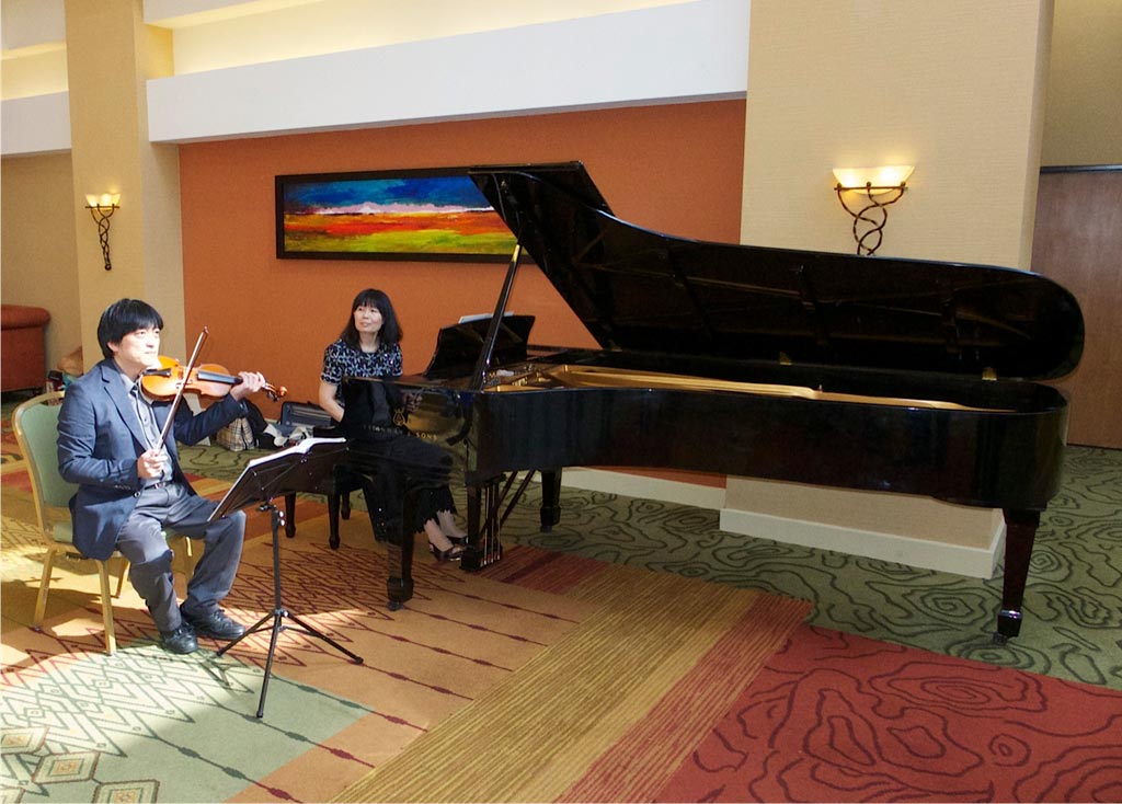 LIve musicians at RMAF 2013 LIve musicians at RMAF 2013