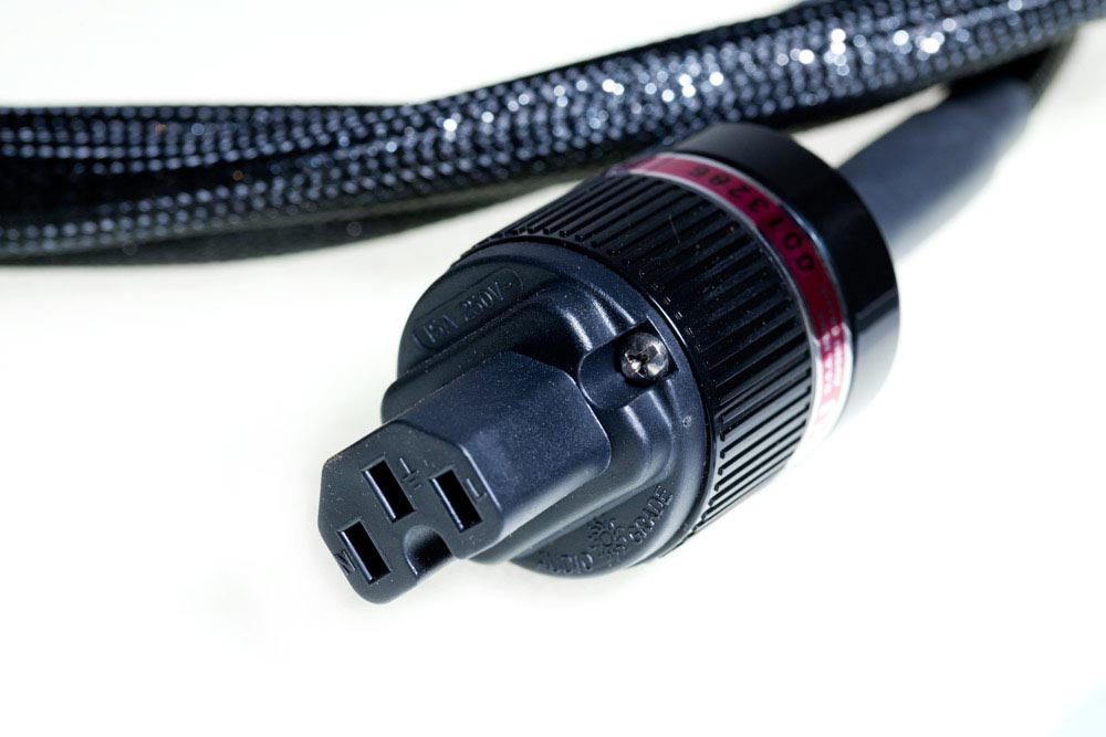 WyWires Juice HC Power Cords